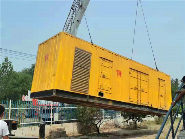 鹤城300KW柴油发电机组油耗是多少？
