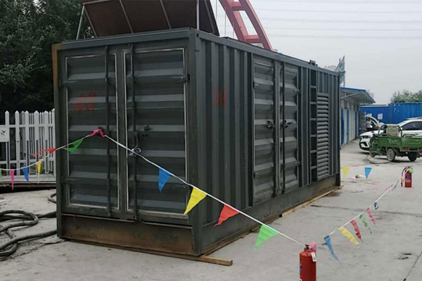 鹤城发电机租赁空气滤清器多久更换一次?
